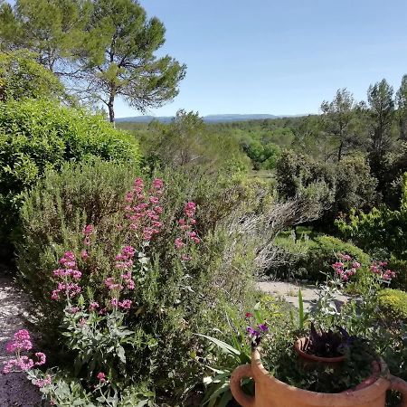 Chambre D'Hote Le Mas Des Romarins Les Arcs-sur-Argens Exteriör bild