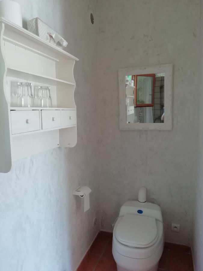 Chambre D'Hote Le Mas Des Romarins Les Arcs-sur-Argens Exteriör bild
